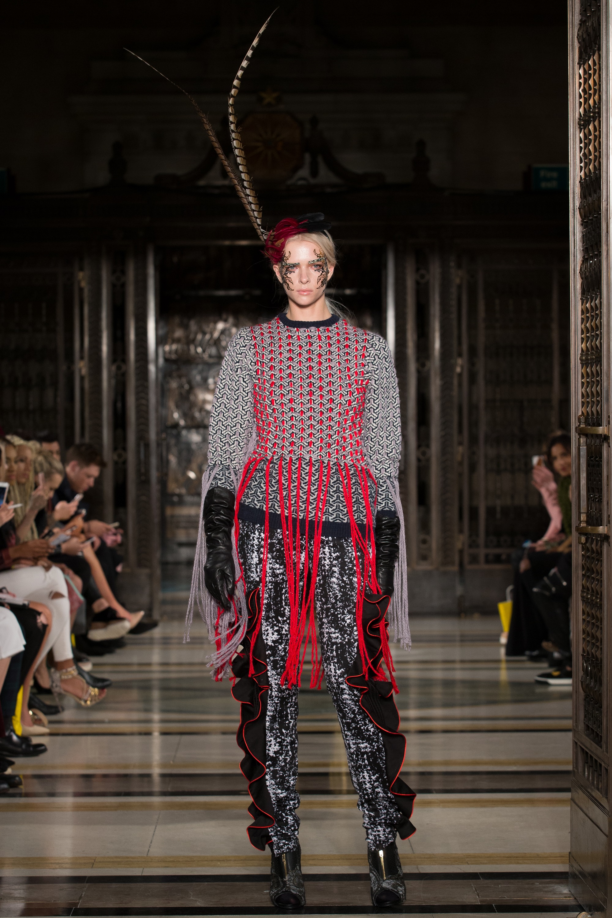 Ashely Isham AW16 model
