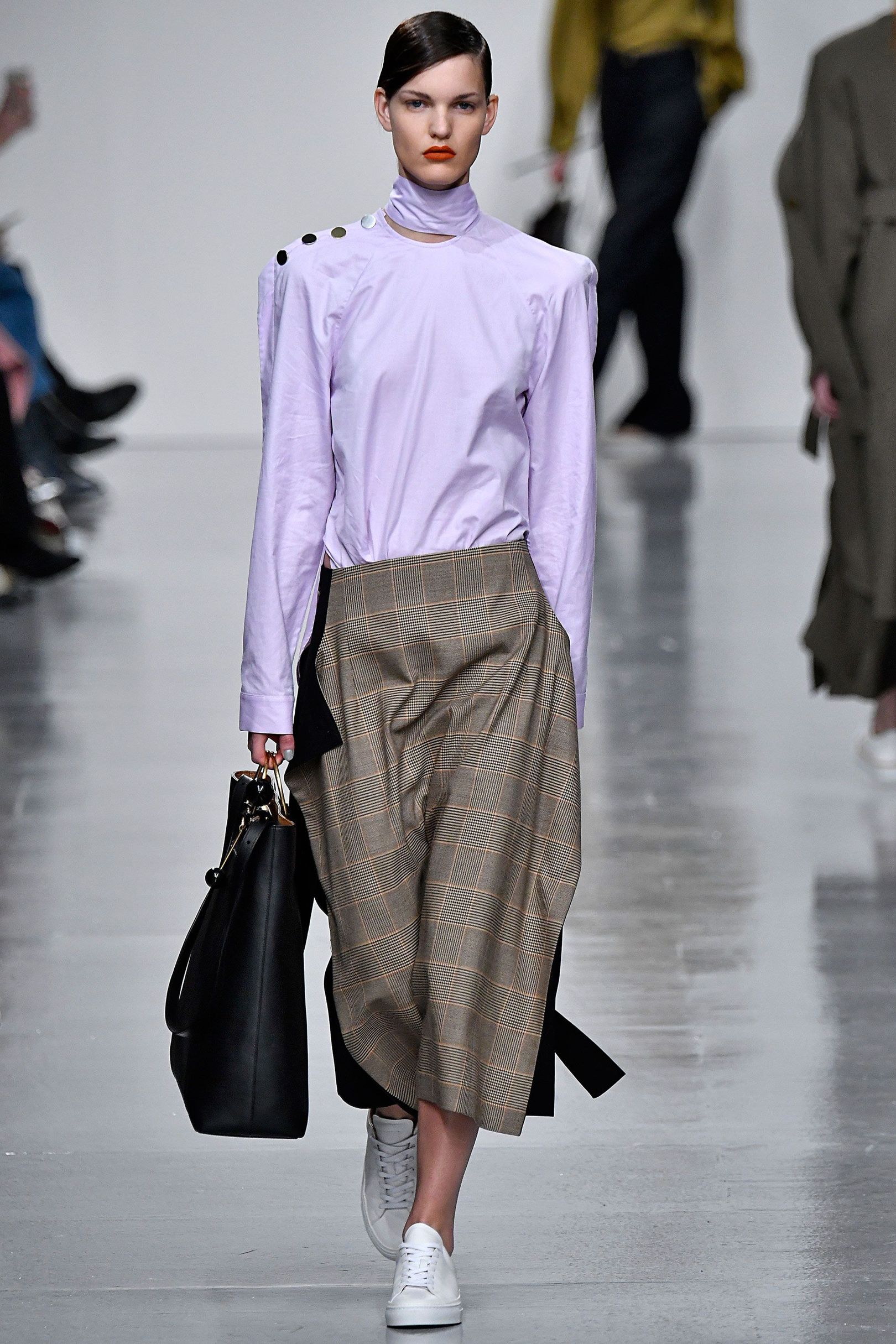 Eudon Choi AW17 Model