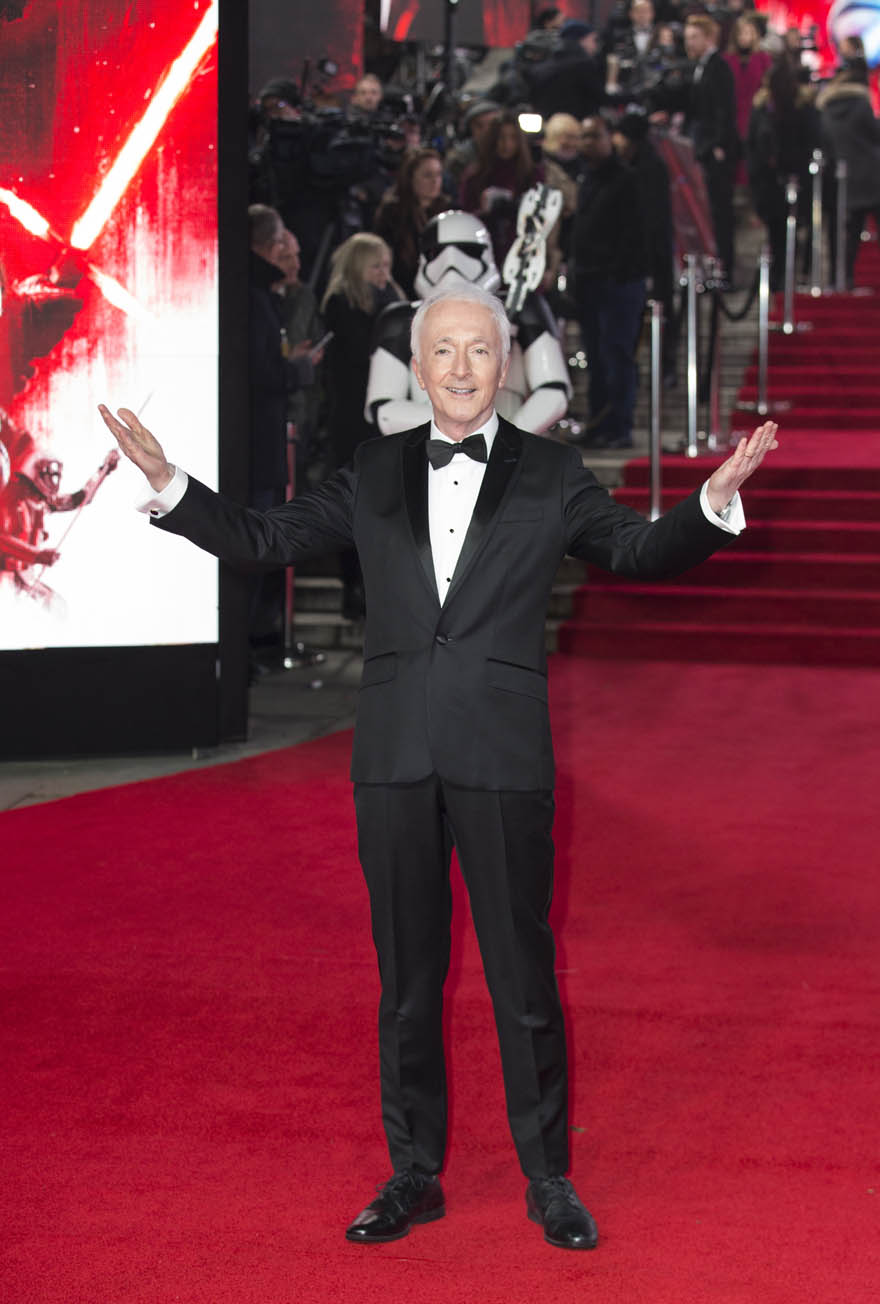Anthony Daniels at Star Wars Last Jedi European Premier 